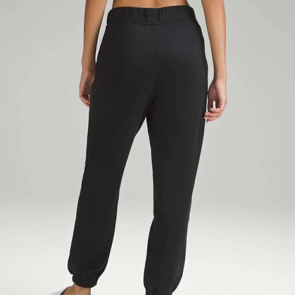 lululemon athletica lululemon relaxed